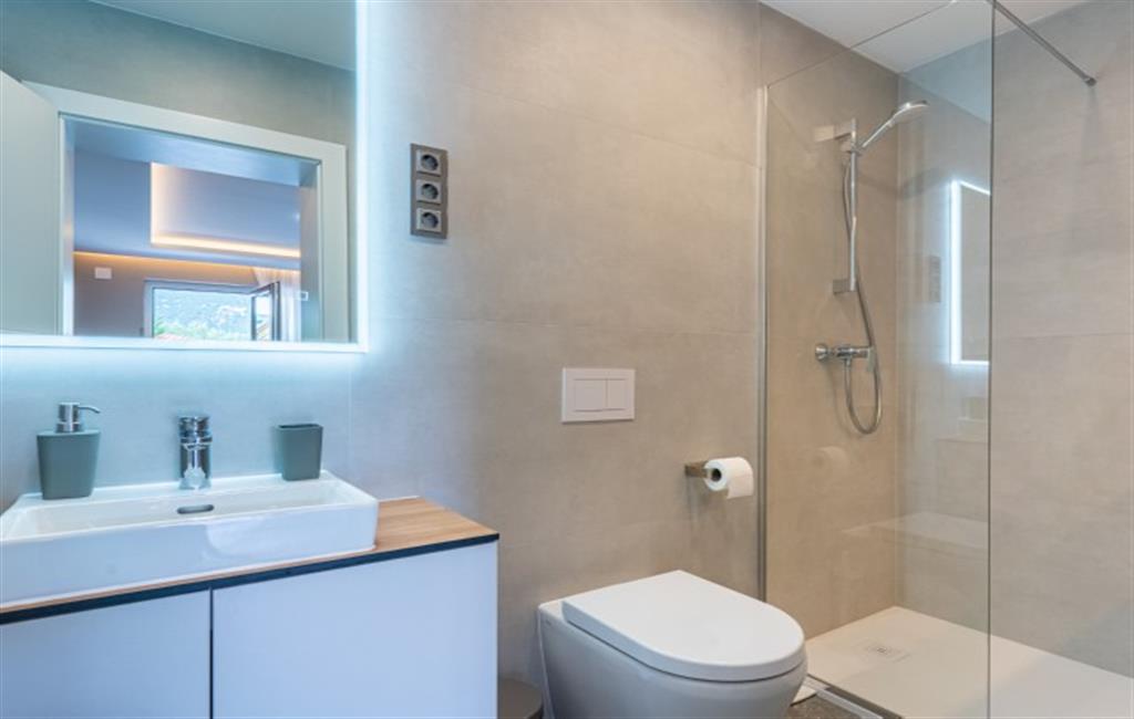 Camera Villa Lavanda Cres - room 6